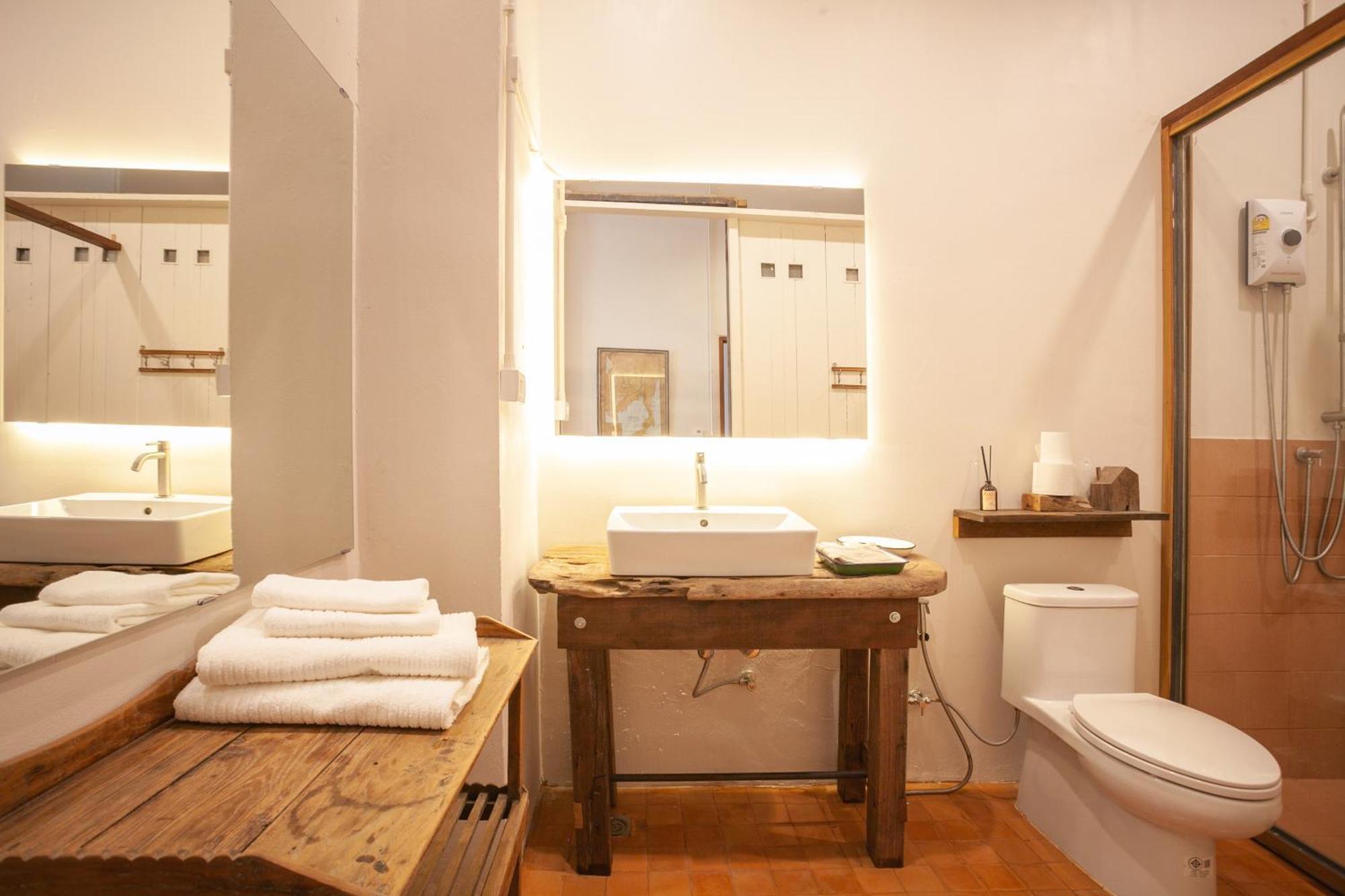 Mana Craft Stay Bangkok Esterno foto